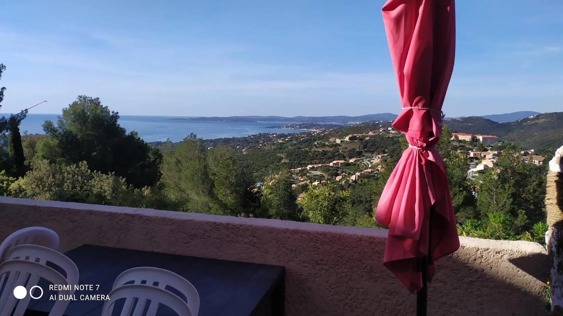 Apartment Les Issambres, Appt 4 Personnes, Vue Mer Sur La Baie De Saint Tropez Et Le Golfe De Sainte Maxime