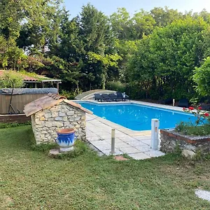 gite-clarimor.hotels-rhonealpes.com/