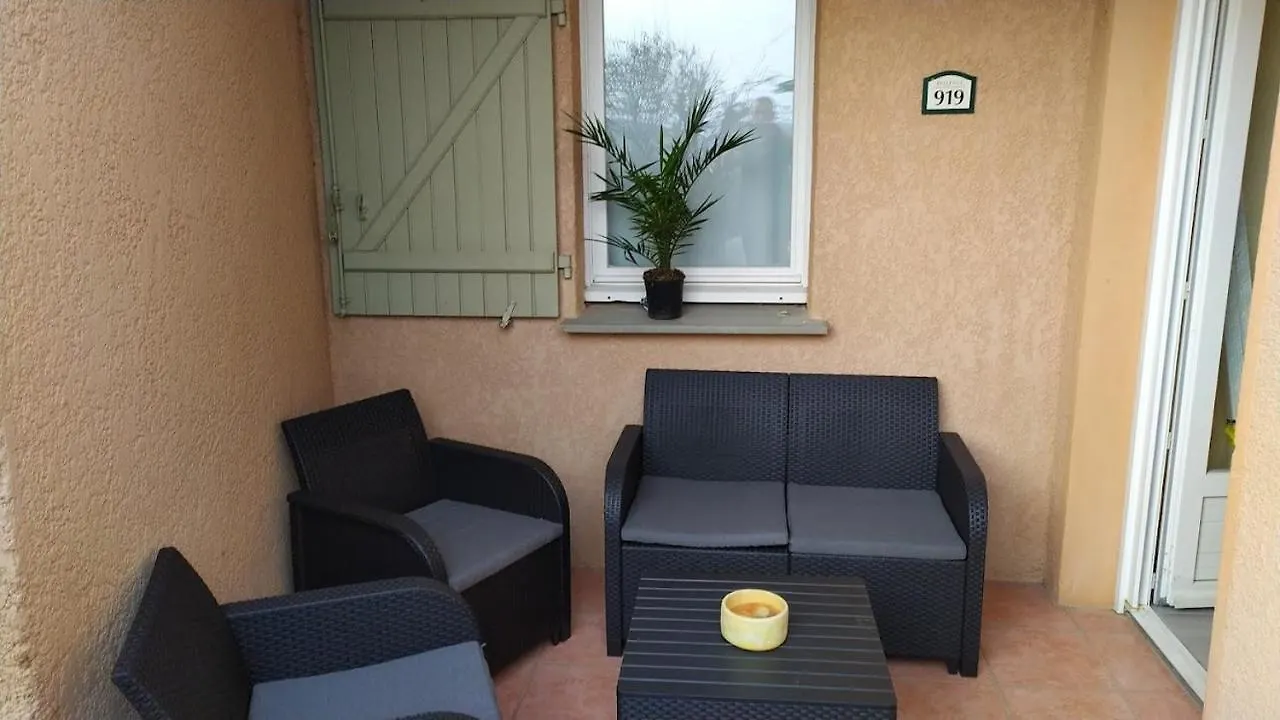 Appartement les issambres, appt 4 personnes, vue mer golf st tropez