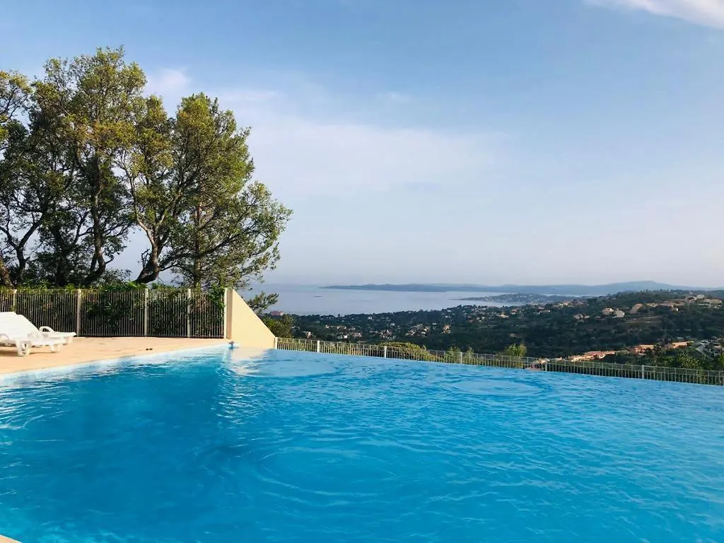 les issambres, appt 4 personnes, vue mer golf st tropez France