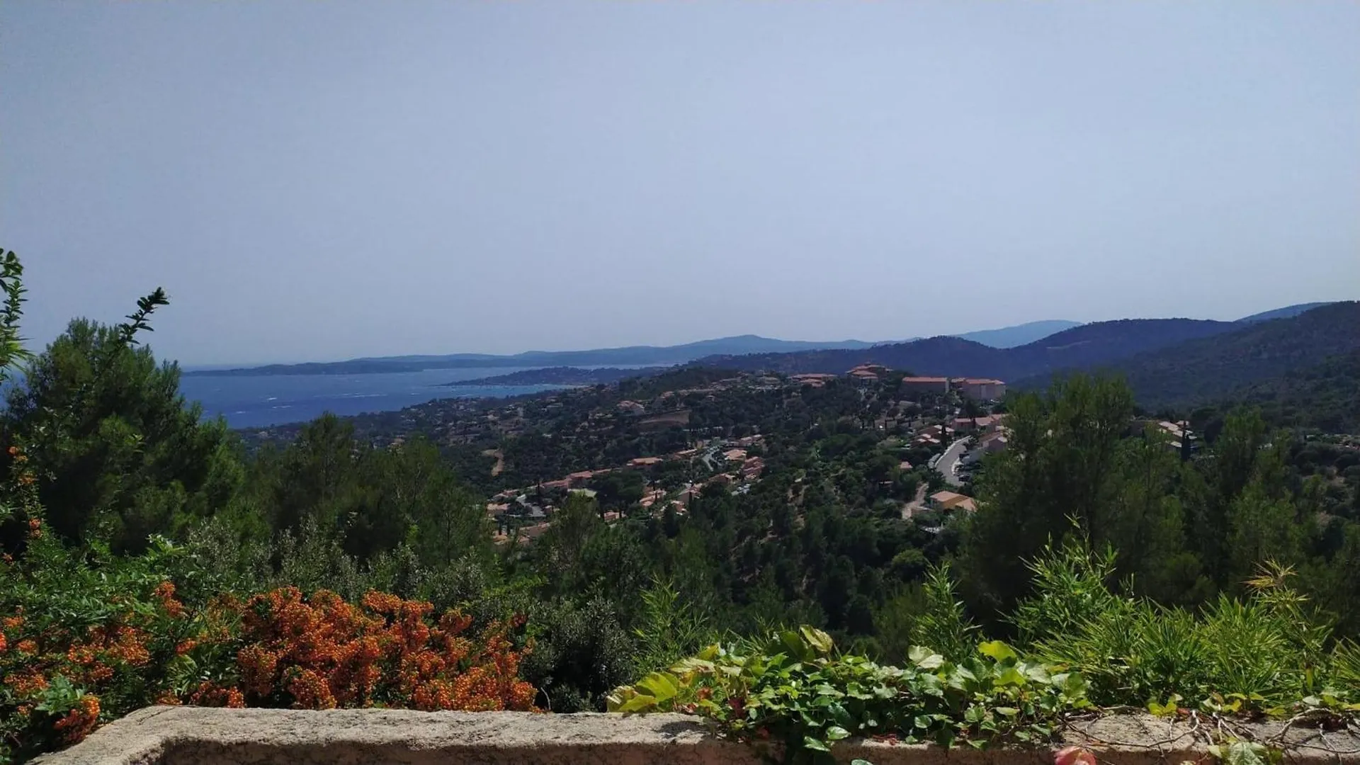 les issambres, appt 4 personnes, vue mer golf st tropez France